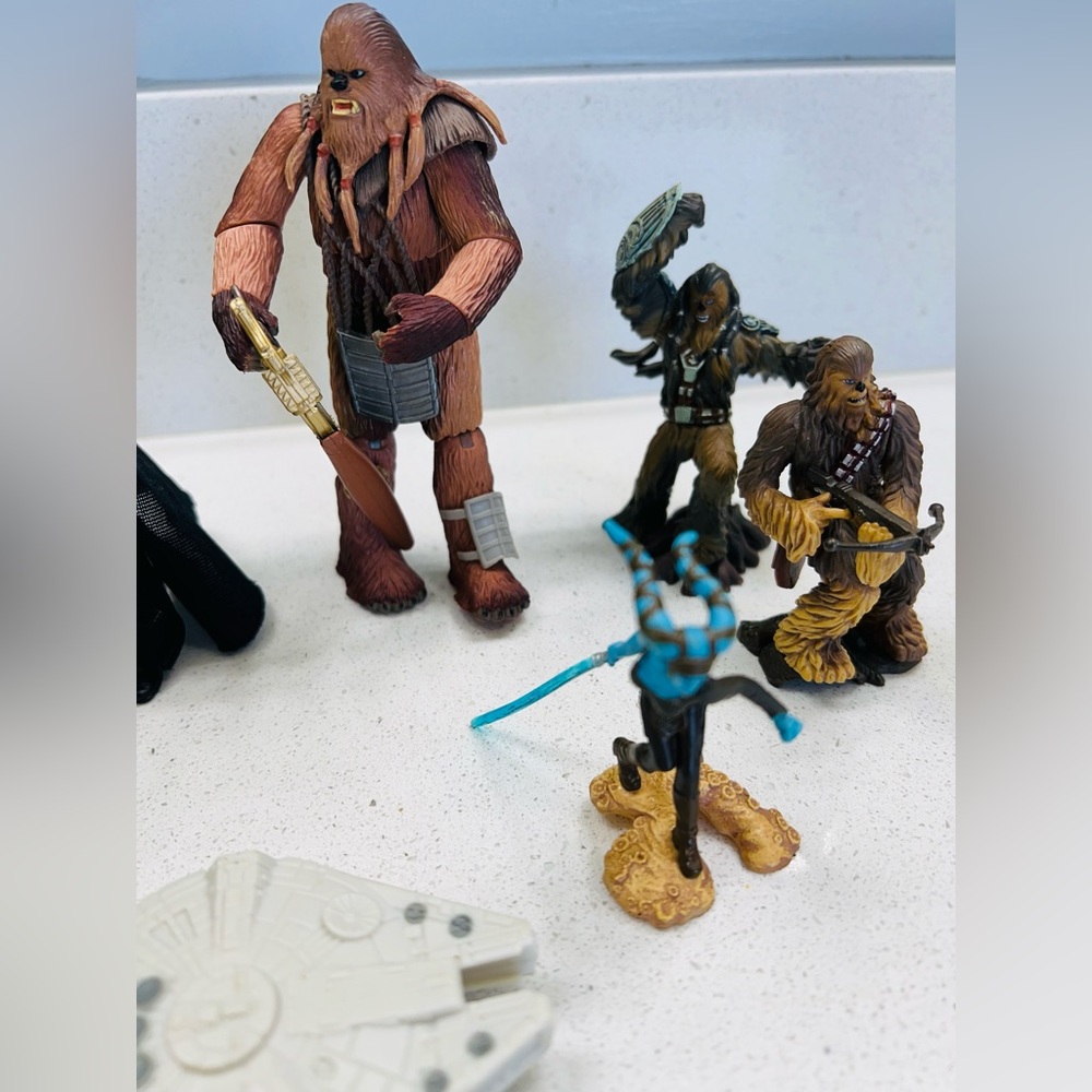 Star Wars Lot Including Chewbacca Yoda Darth Vader Anakin Skywalker Aayla Secura - Picture 4 of 9
